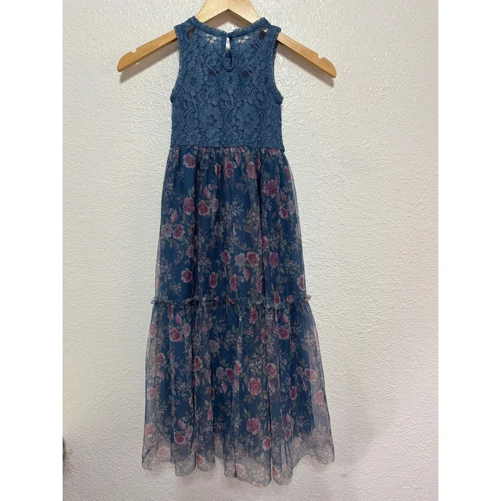 Zhenzi delicate floral
